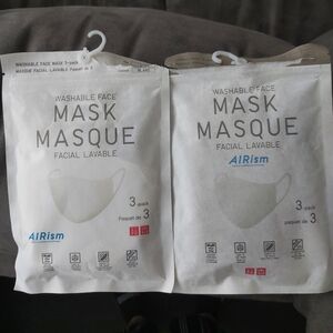 4 unsued Airism reusable face masks
